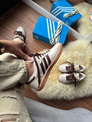 Tênis Feminino Adidas Samba Premium (EM COURO)