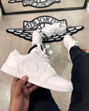 Tênis Unissex Nike Jordan Low Premium