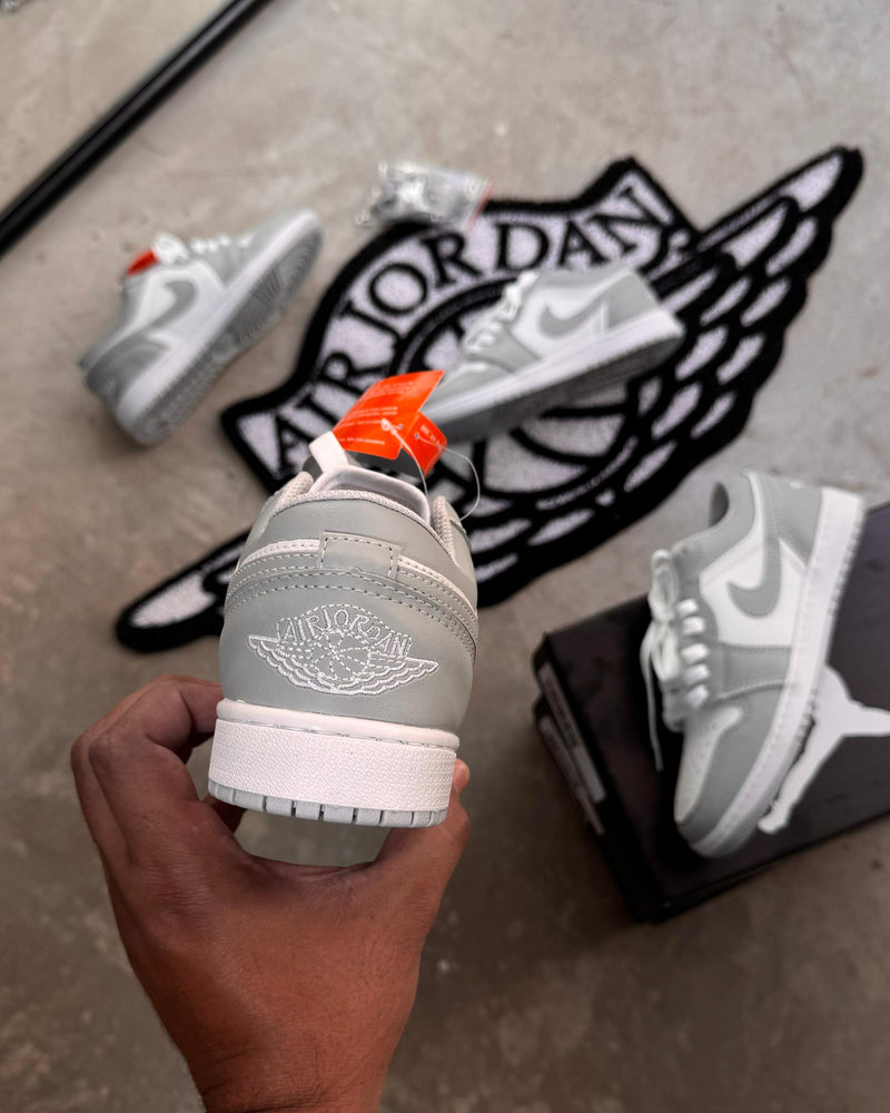 Tênis Unissex Nike Jordan Low Premium