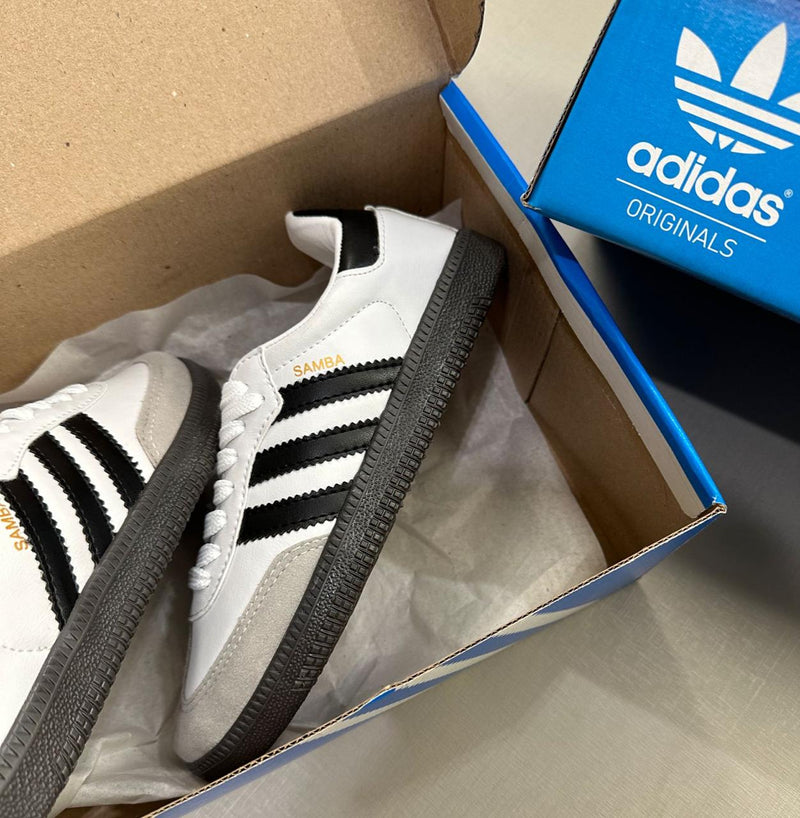 Tênis Feminino Adidas Samba Premium (EM COURO)